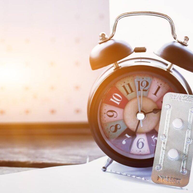 アフターピルと時間のイメージ