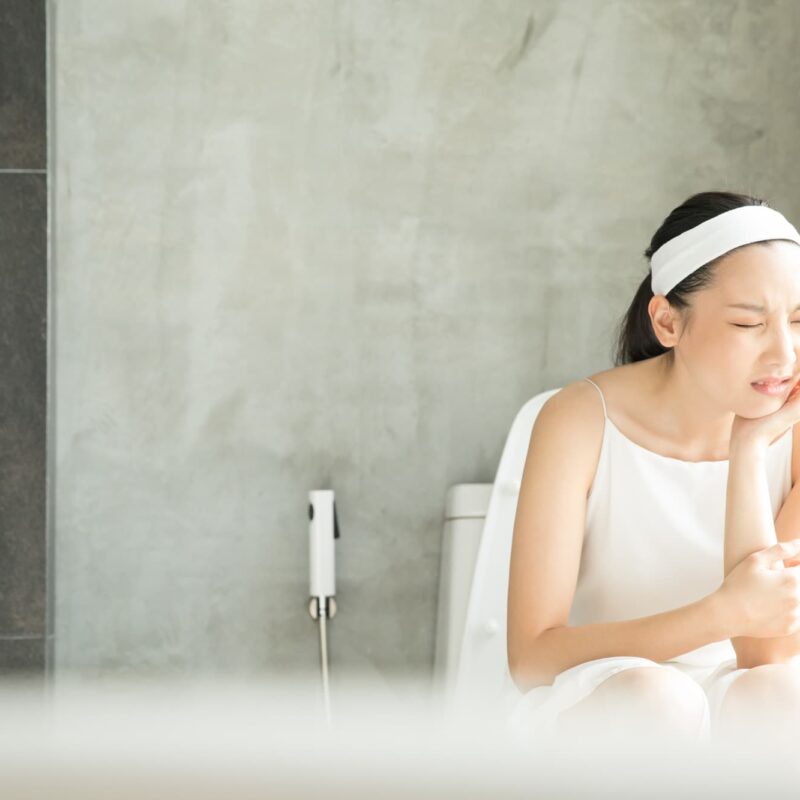 性病かもしれないと不安を感じる女性